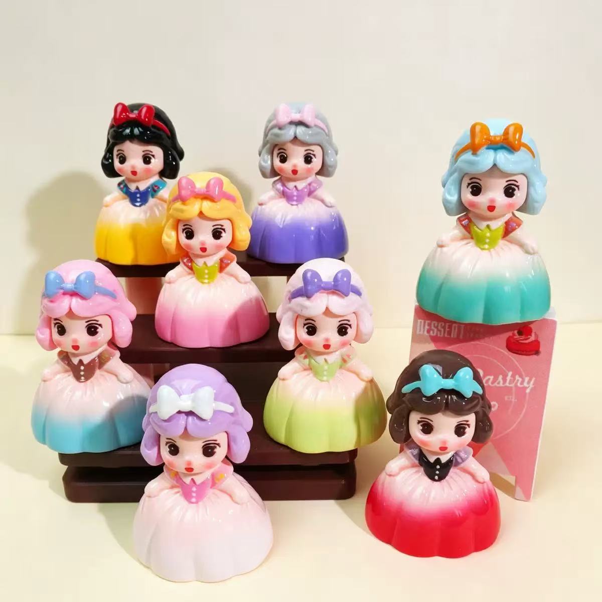 Snow white 2 -  Match game