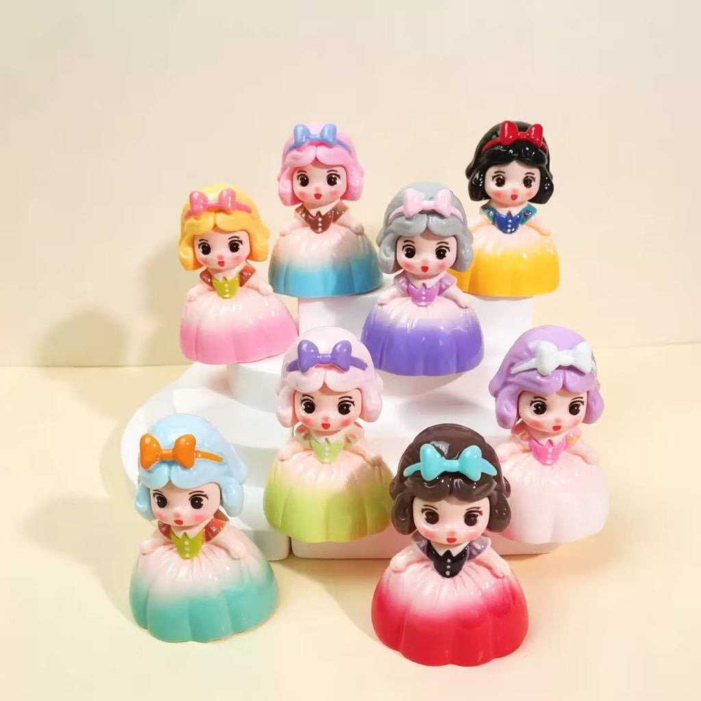 Snow white 2 -  Match game